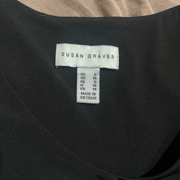 Womens Susan Graver Black Cold Shoulder Ruffle blouse - Picture 4 of 4